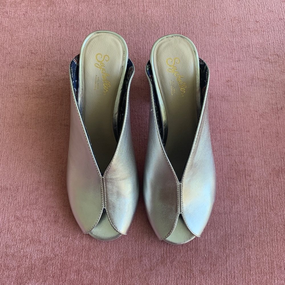 Silver Seychelles mules